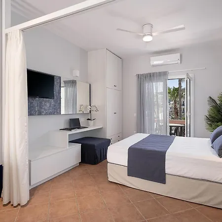 Elena Seafront Luxury Apartments Almyrida  Exterior photo