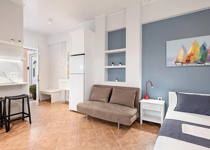 Elena Seafront Luxury Apartments
