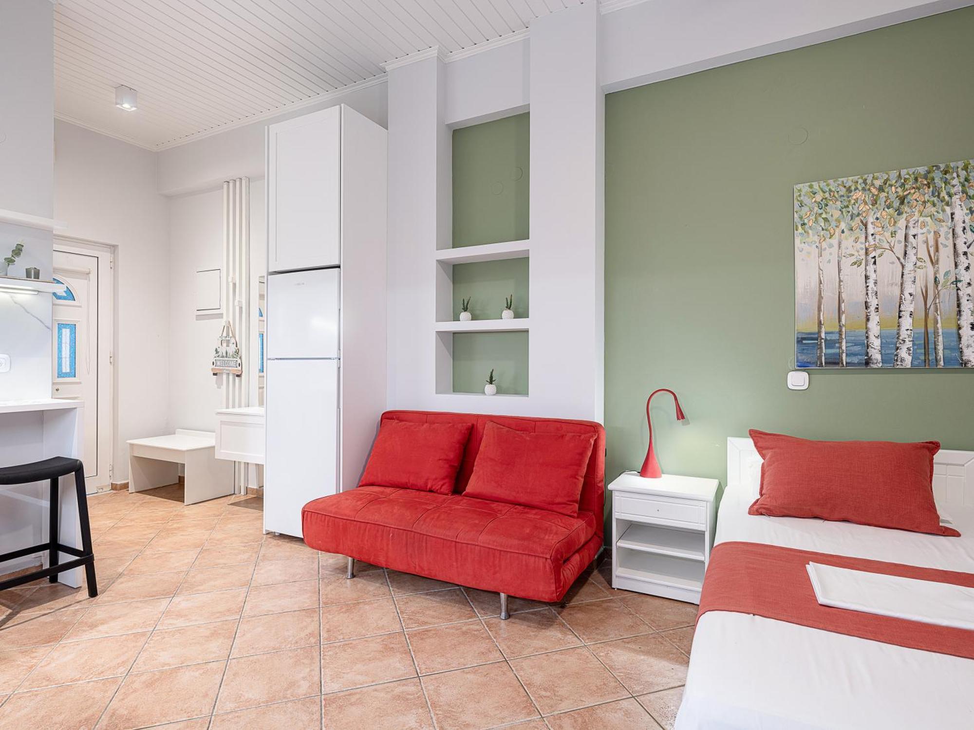 Elena Seafront Luxury Apartments *