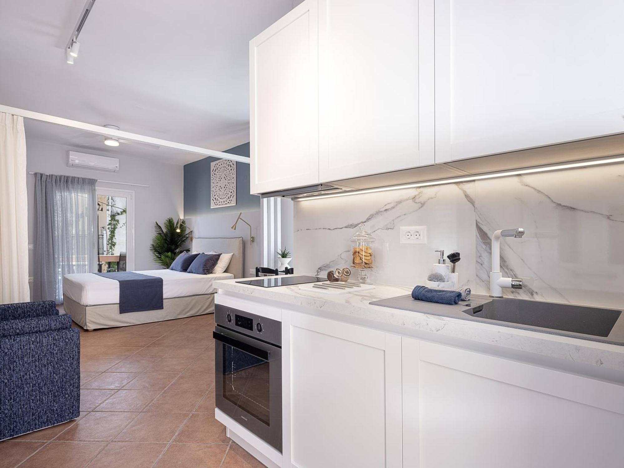 Elena Seafront Luxury Almirida
